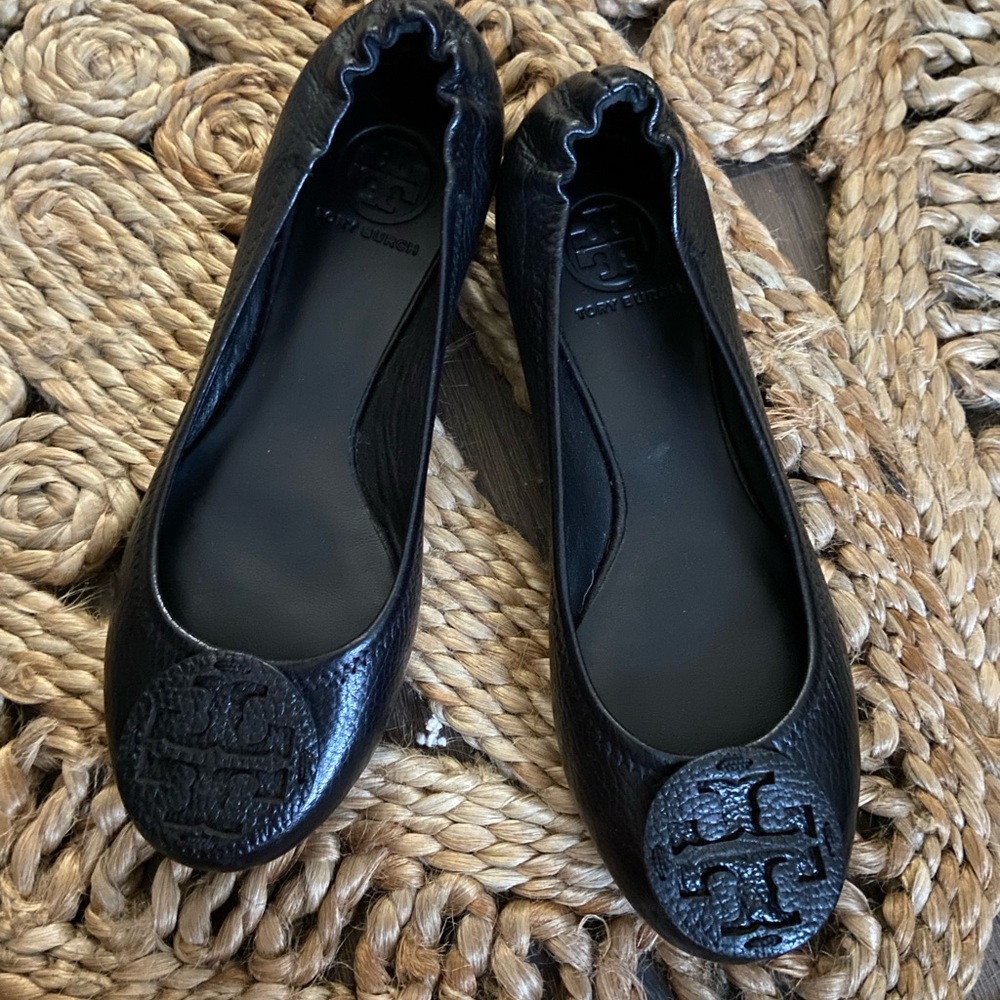 Tory Burch Flats - Size 7.